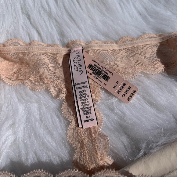 3/$30 NWT Metallic Victoria’s Secret Thong - Picture 4 of 4